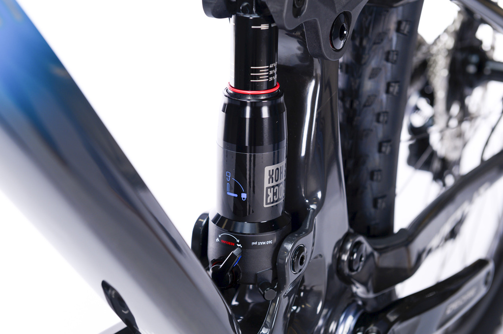 Bicicleta Sense Invictus Pro 2025